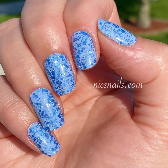 Color street Retired HTF bundle​ - Picture 7 of 8